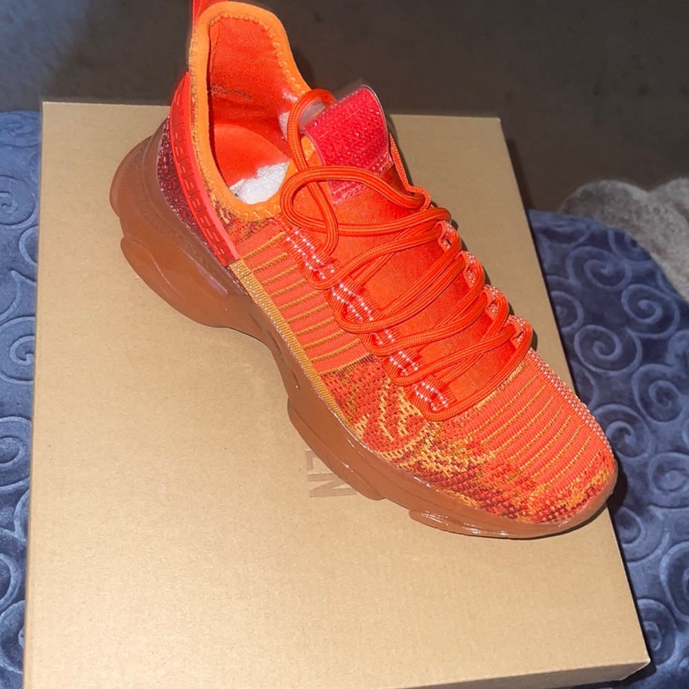 Steven Madden sneakers and bag set